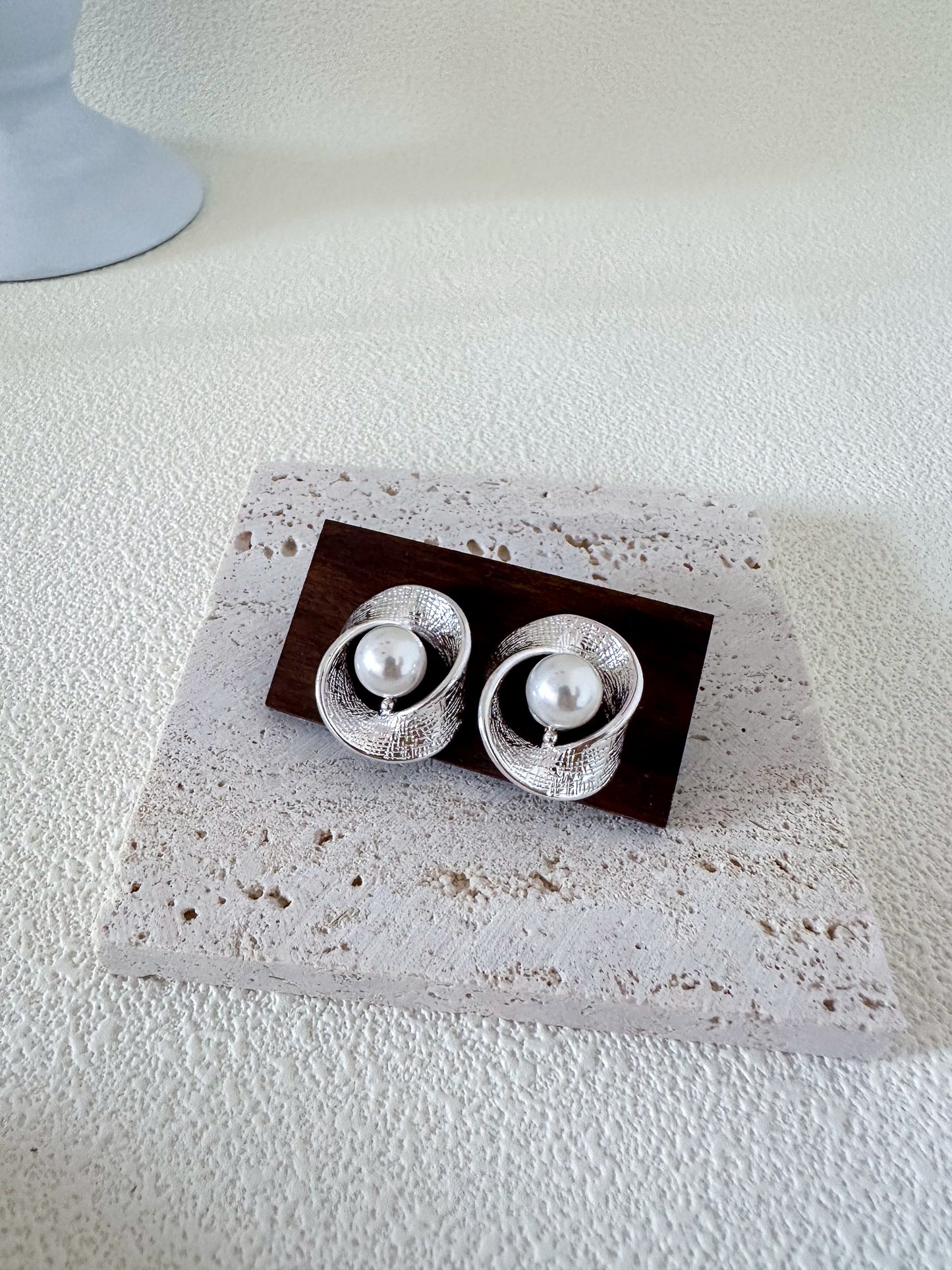 Mobius Strip with Acrylic Pearl Bead Earrings