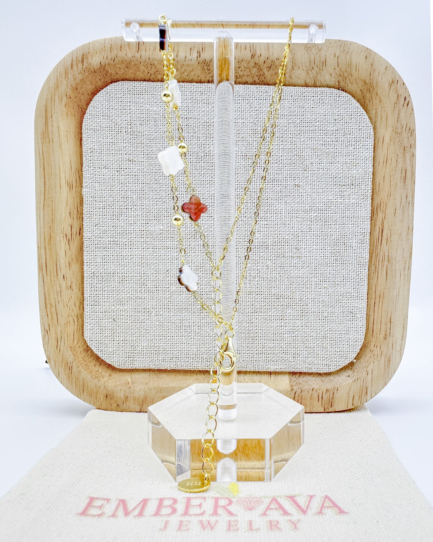 S925 Sterling Silver 14K Gold-Plated Four-Leaf Clover Bracelet with Natural Shell