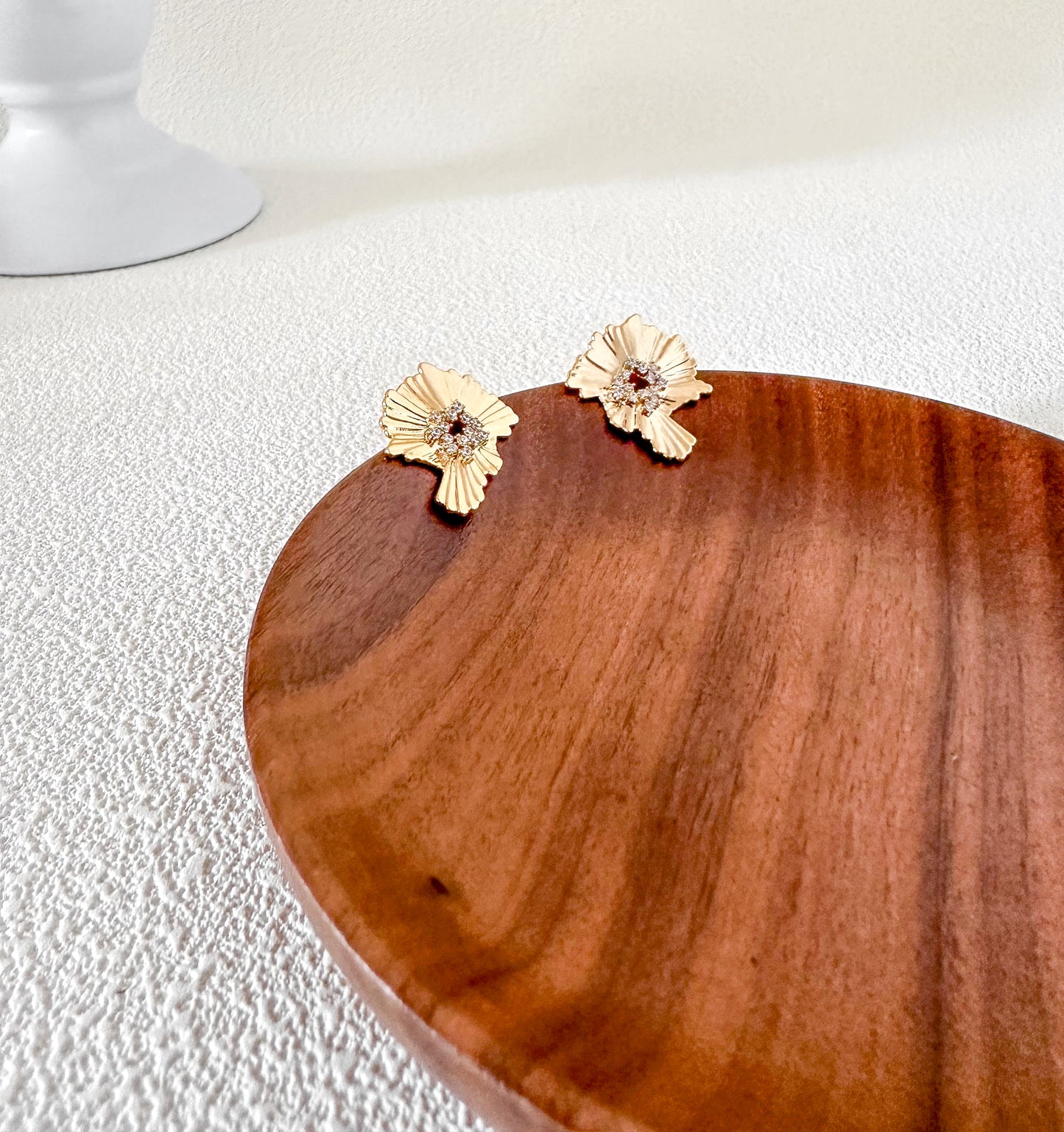 Baroque Vintage Earrings 18K Gold-Plated