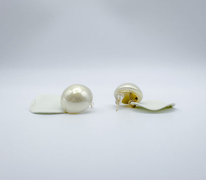 Vintage Irregular Acrylic Pearl Bead Earrings