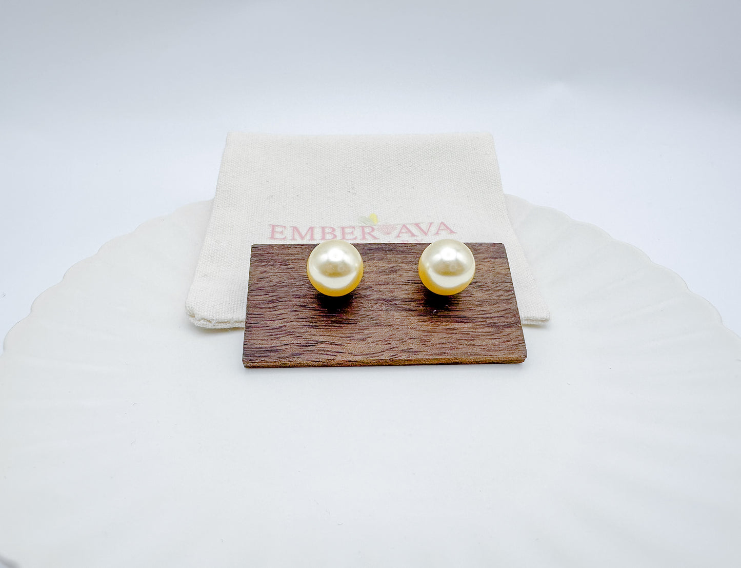 Crystal Pearl Stud Earrings
