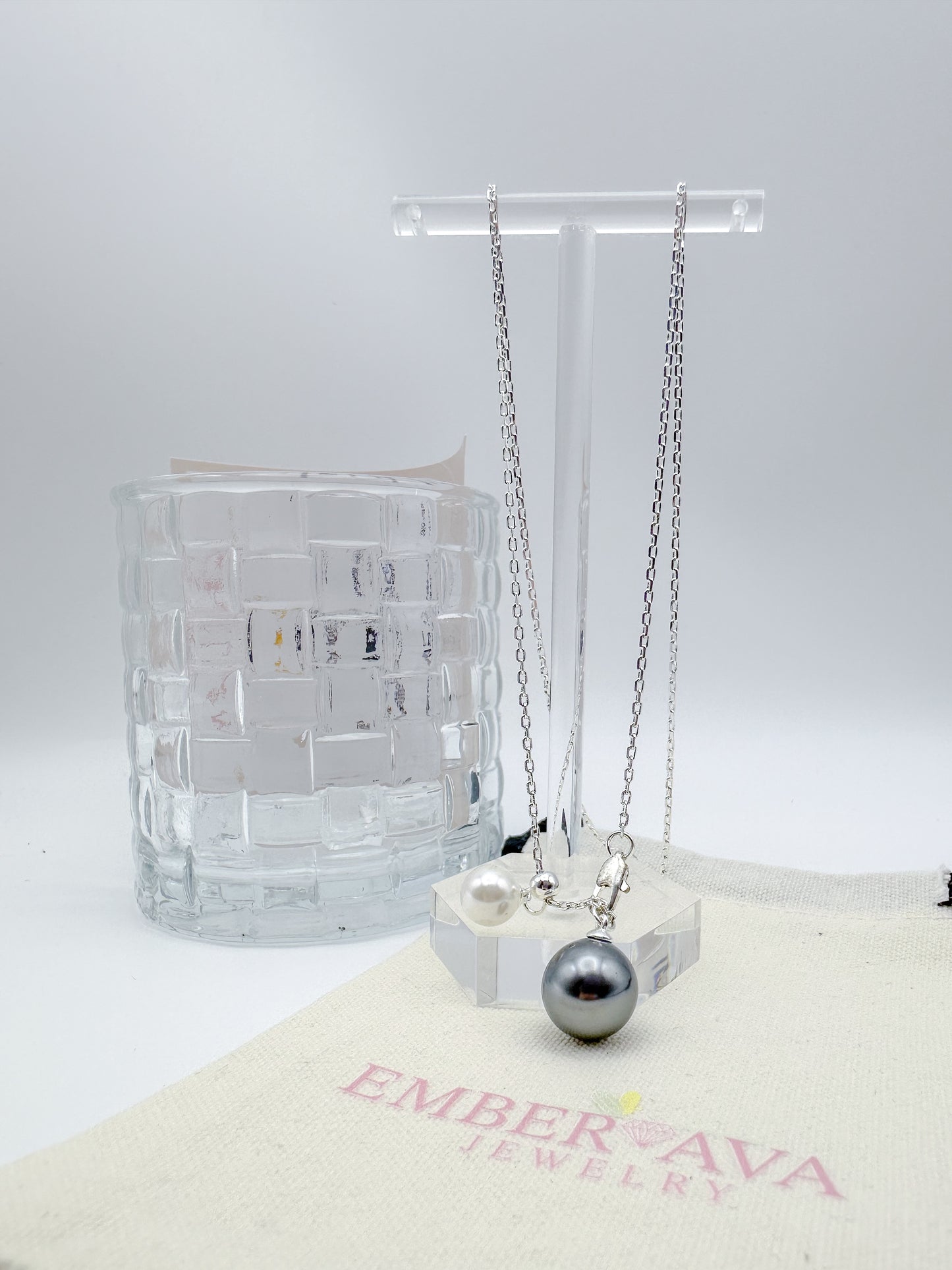 Blue and White Crystal Pearl Pendant Necklace